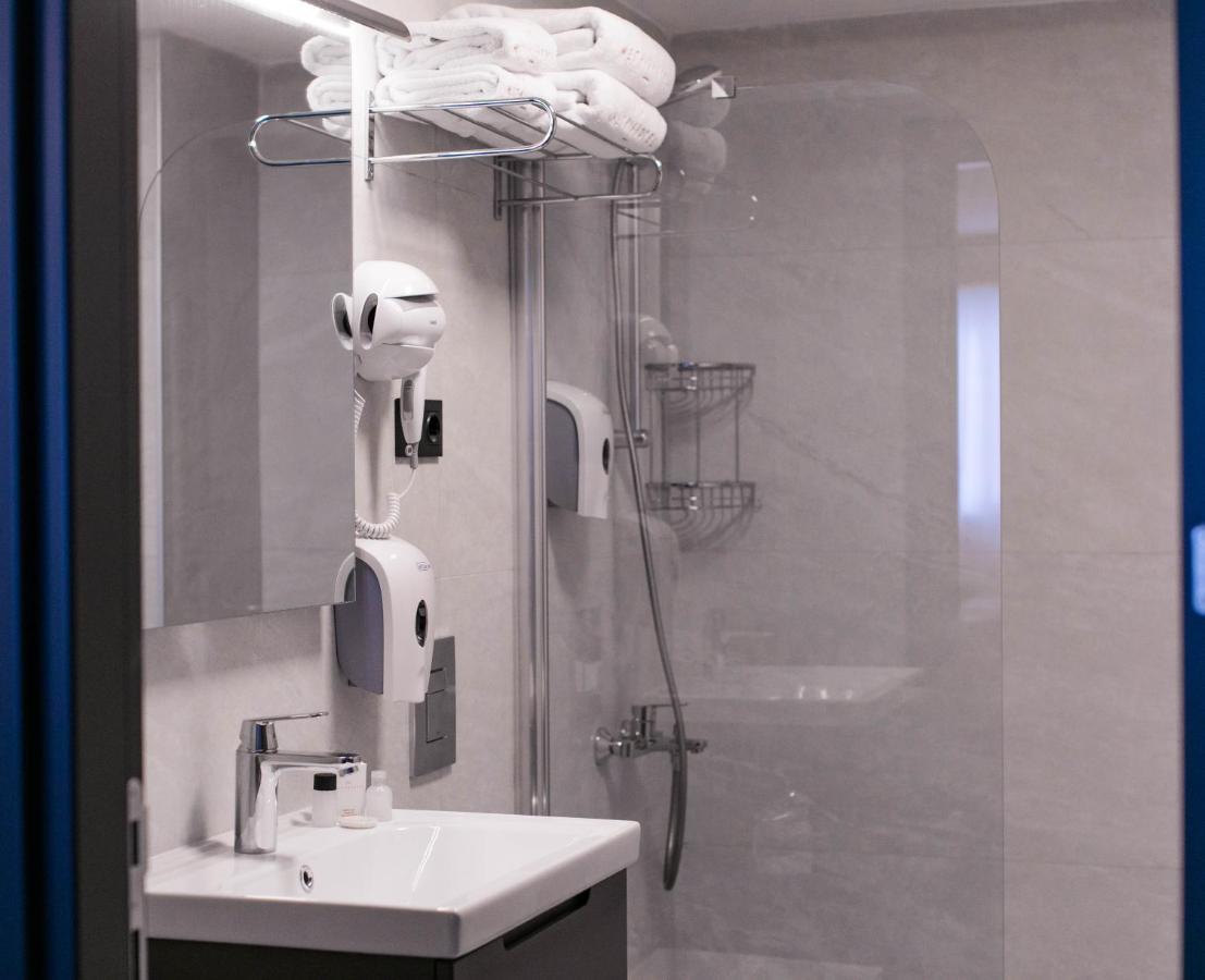 Methishotel Karsiyaka  المظهر الخارجي الصورة