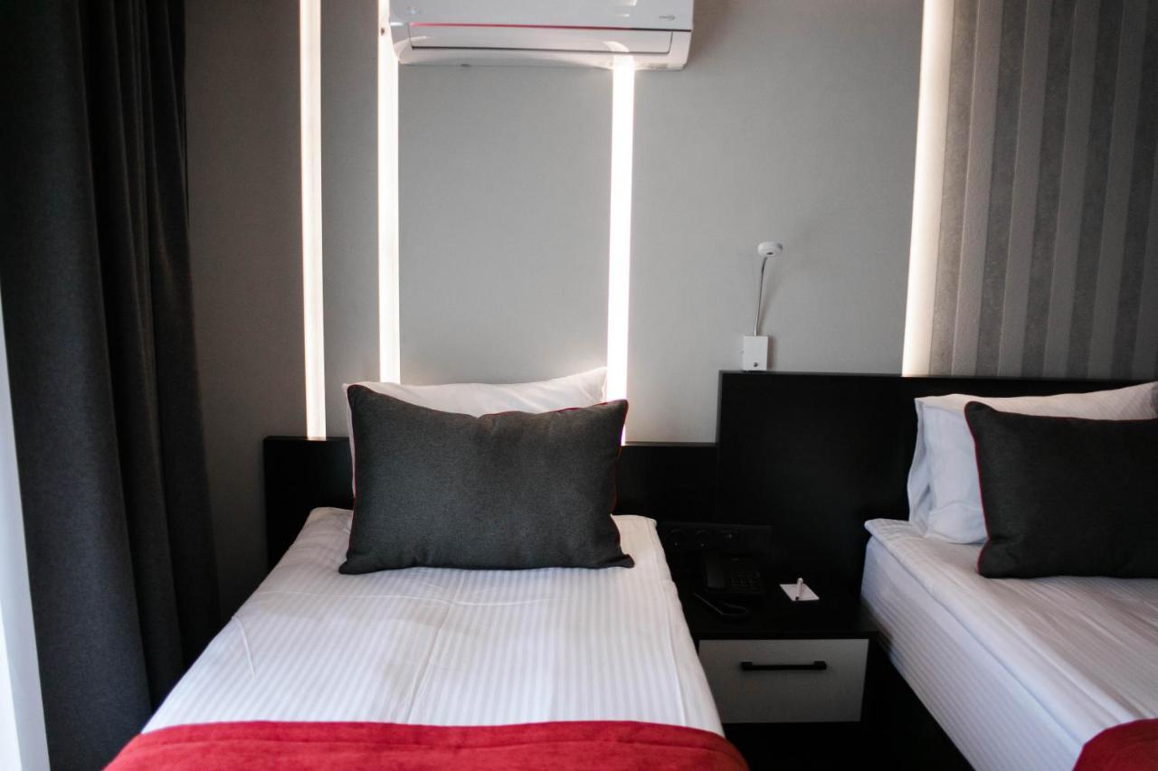 Methishotel Karsiyaka  المظهر الخارجي الصورة