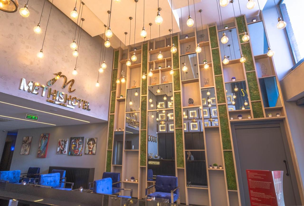 Methishotel Karsiyaka  المظهر الخارجي الصورة