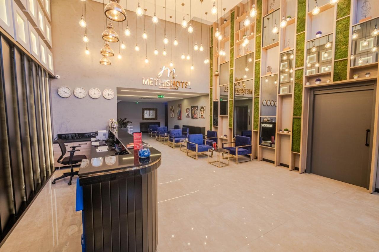 Methishotel Karsiyaka  المظهر الخارجي الصورة