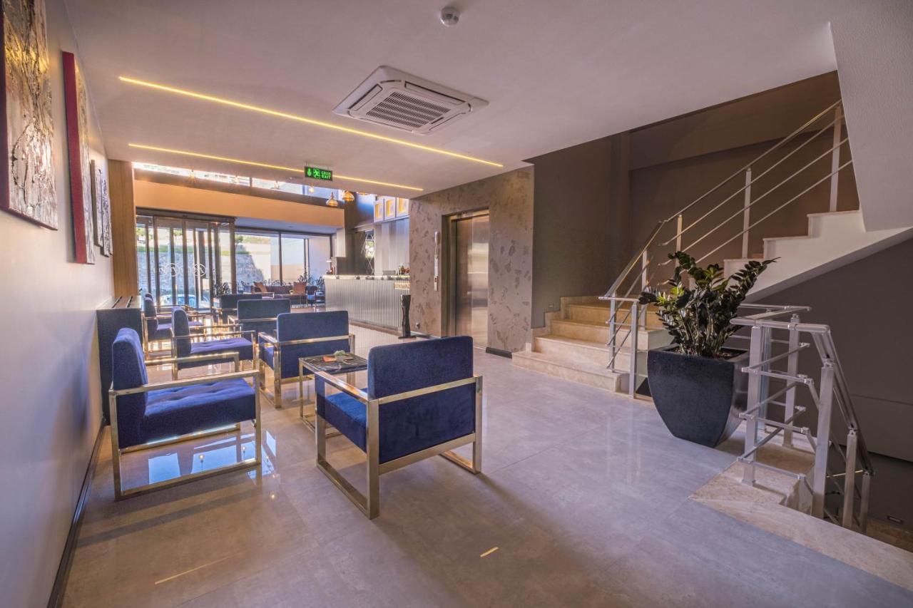 Methishotel Karsiyaka  المظهر الخارجي الصورة